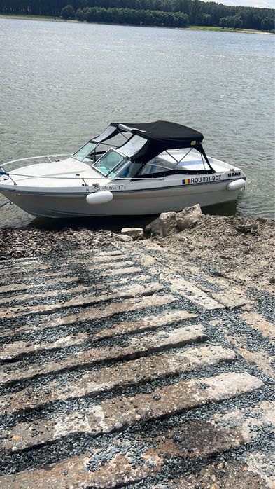 Barca cu motor si peridoc Variante auto