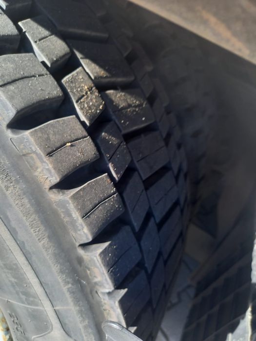 Se vinde cap tractor Mercedes MP4 si semiremorca vario Schmitz