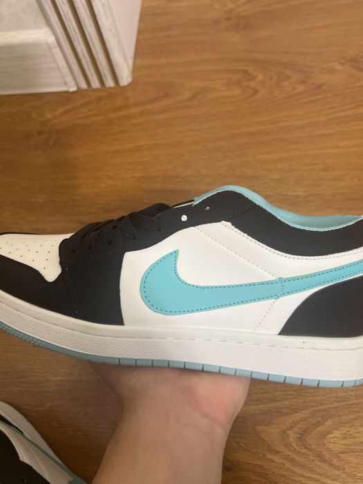 Кроссовки найк