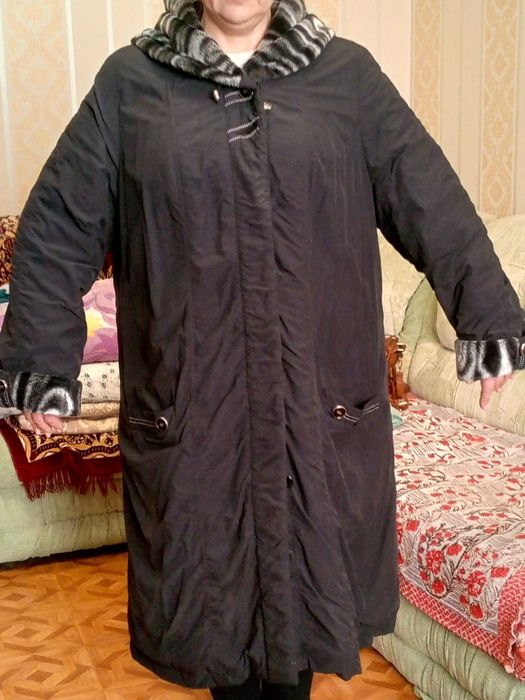 Пальто 60-62 размера.