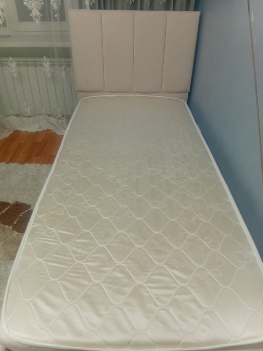 Кровать односпальная