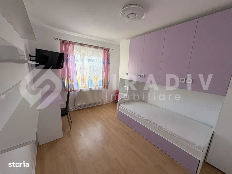 Apartament cu 4 camere, 2 bai, parcare-Plopilor