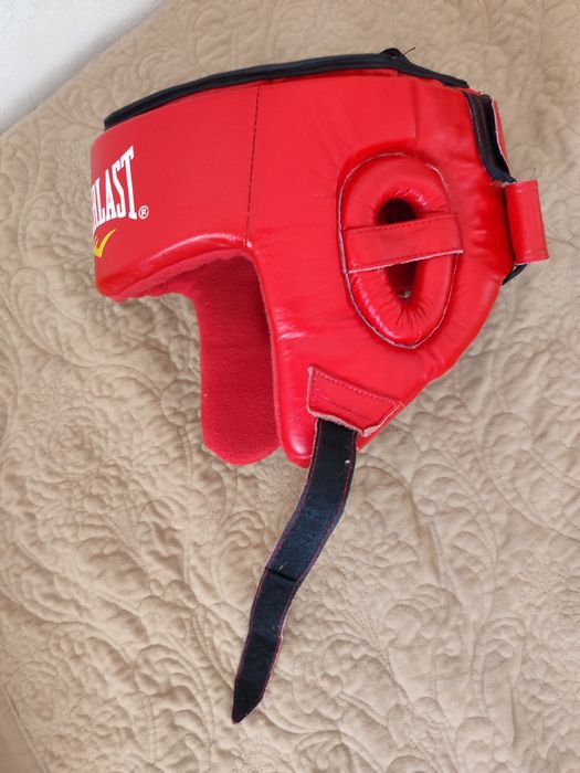 Боксерский перчатки