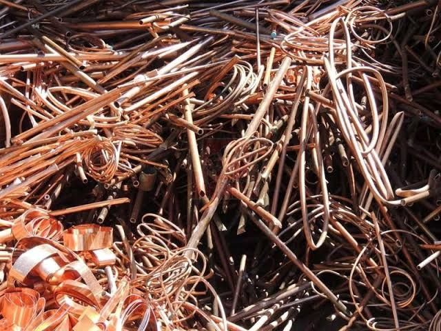 Remat fier vechi,cupru,cablu din cupru ,aluminiu,bateri,bronz,alama,nikel etc