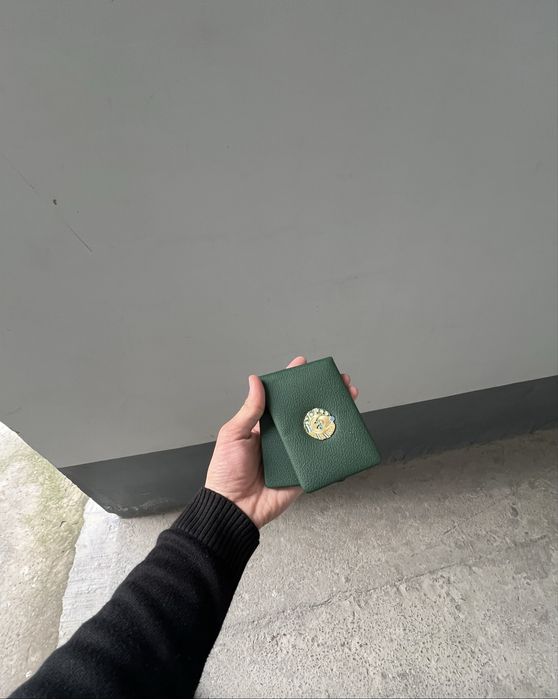 CARD holder maxsus qo’l mehnat bilan ishlangan