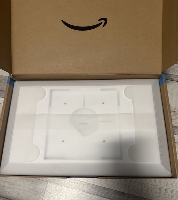 display Amazon Echo Show 15