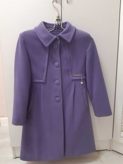 Детское демисезонное пальто для девочки