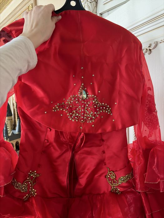 Платье в национальном стиле