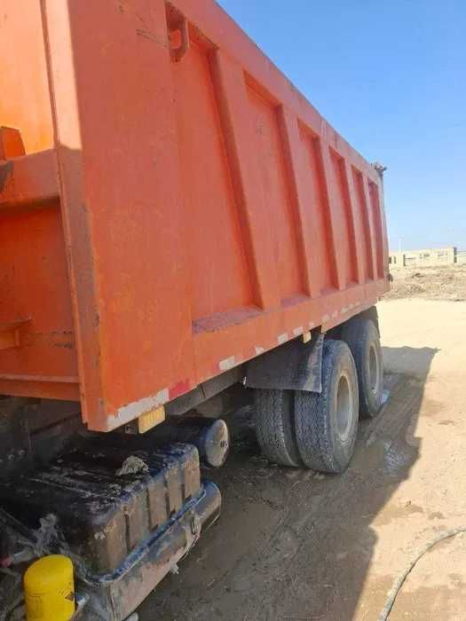 Shacman F4000 SX3255DR384