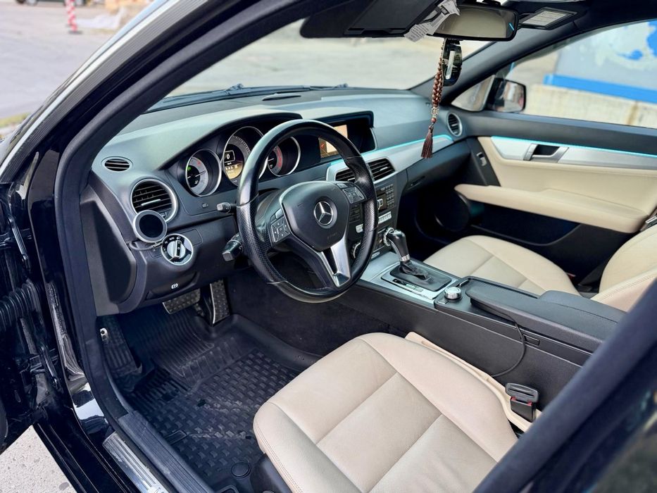 MERCEDES-BENZ C-Class 2013 — imagine 5
