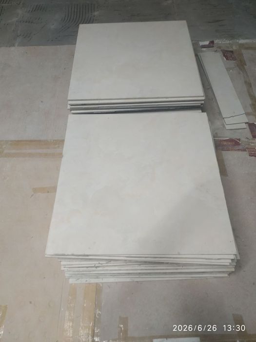 Продам б/у кафель (60x60, 80x80) за 30 000 сум/кв.м — Ishlatilgan kafe