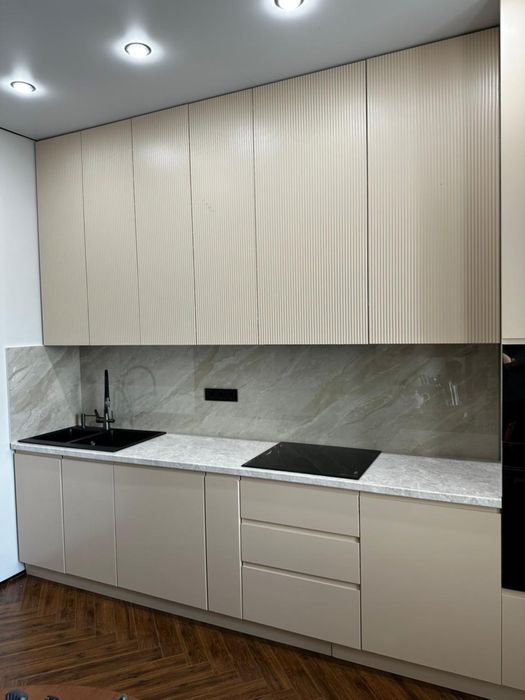 Кухонный гарнитур без техники!