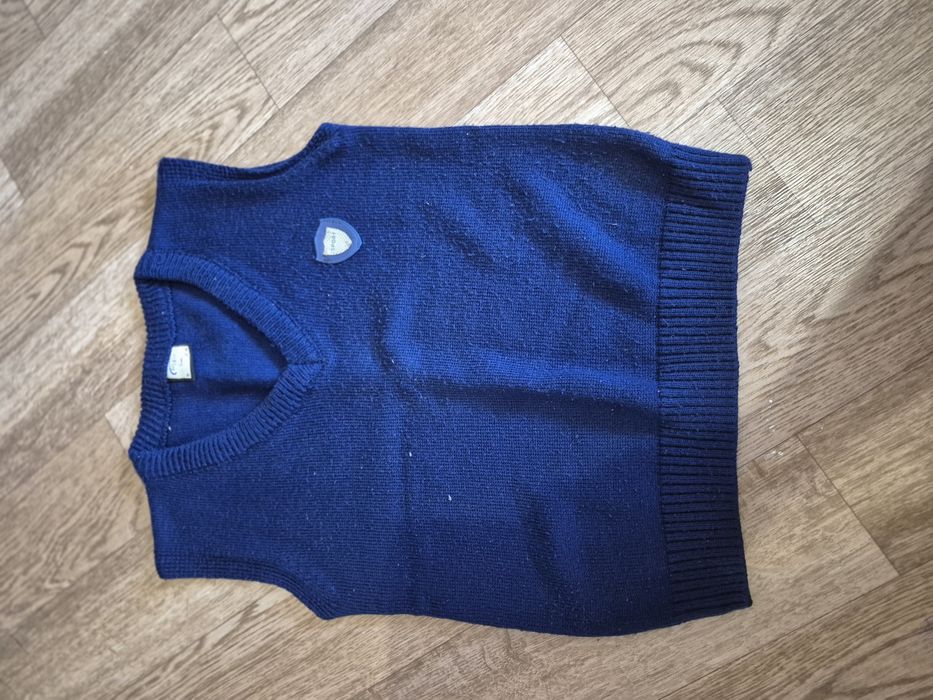 Продаю школьные брюки