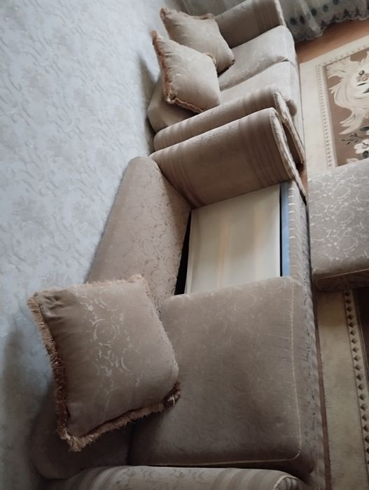 Диван двойной  с креслом