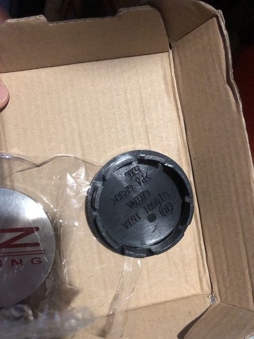 Продам колпачки OZ racing 56 мм.