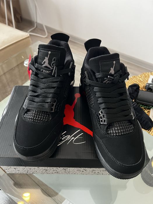 Jordan 4 ( BlackCat )