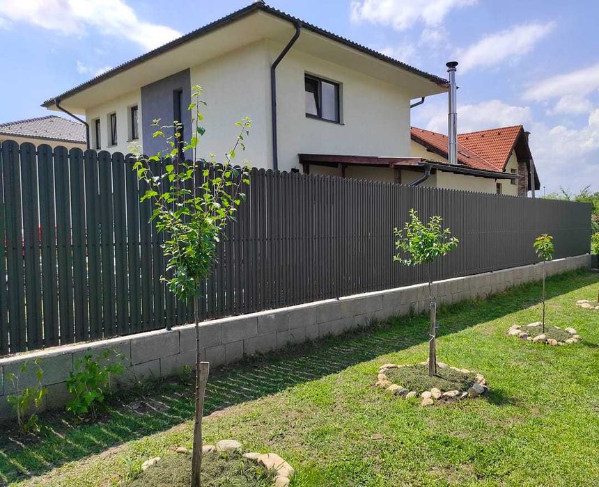 Garduri și porti stil jaluzea, sipca metalica, tablă cutata