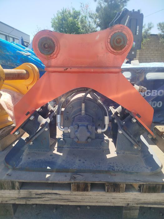 Вибротрамбовка для экскаватора 5–35 т | В наличии Ташкент | Доставка