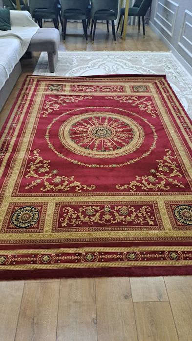 Продам ковер, шёлковый,  размер 2 × 3