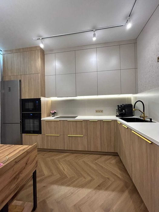 Продам 3к квартиру ЖК РИВЕРА