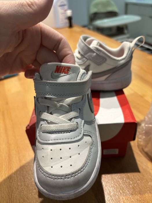 Оригинальные кеды от Nike на размео 23,5