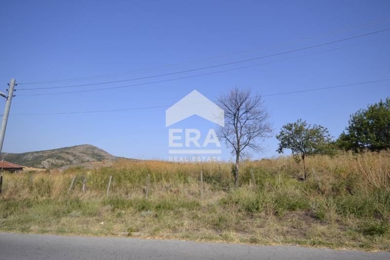 Продава се Парцел в с. Татарево, Област Хасково - 928 кв.м за 28 €/кв.м - Снимка #3