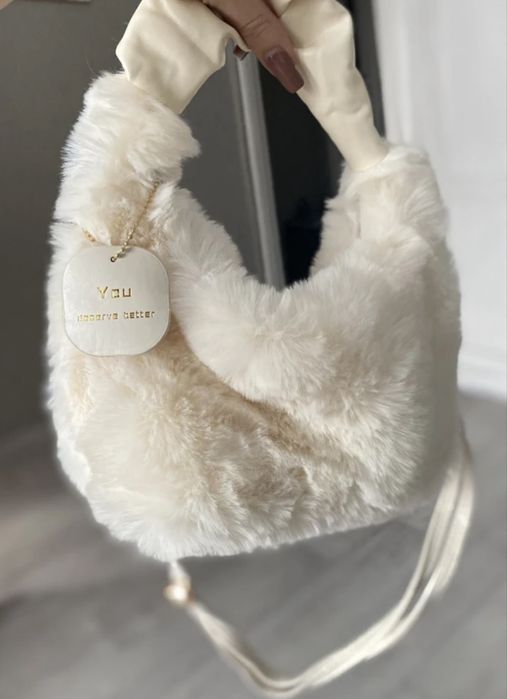 Сумка женская белая