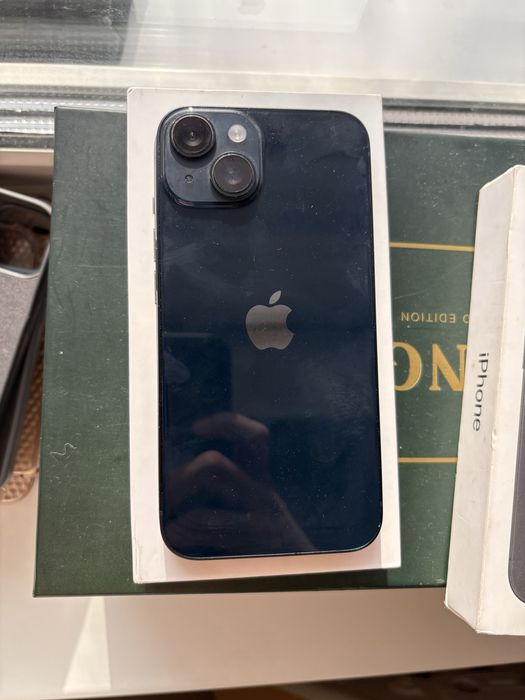 Продам айфон 13 128gb