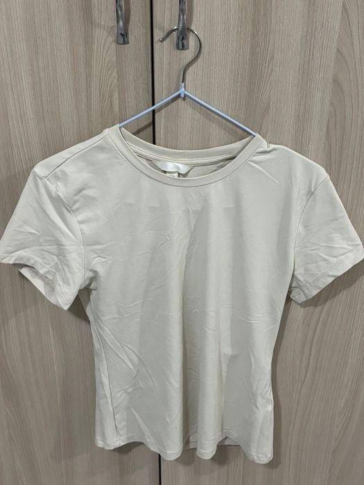 Продаю женские вещи