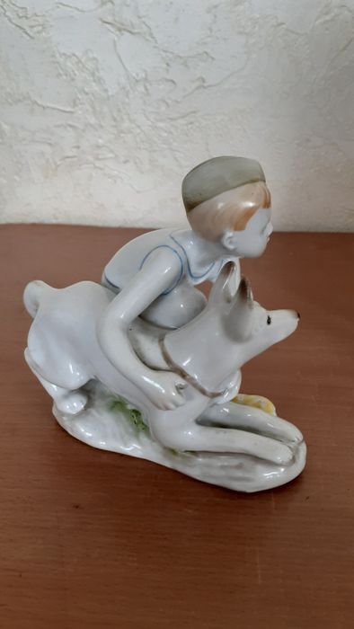 Статуэтки из СССР.