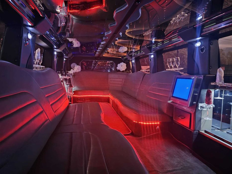 Limuzina de evenimente Hummer h2 6.0 benzina