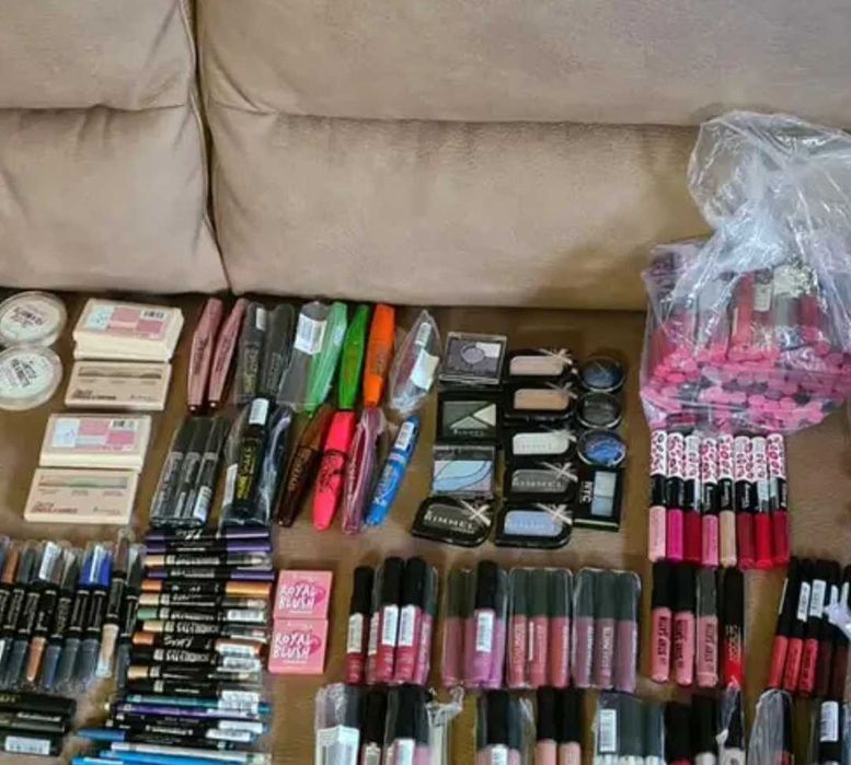 Гримове на Max Factor Deborah Milano Rimmel Bourjois