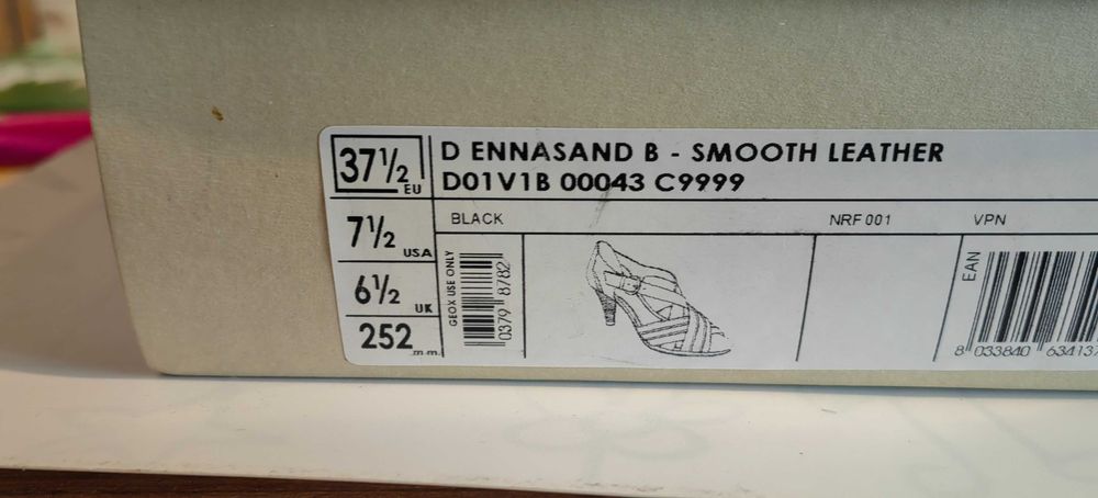 сандали на висок ток GEOX