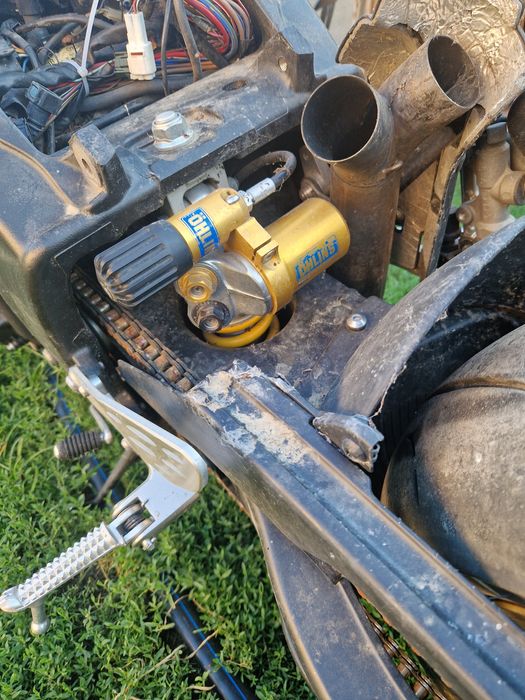 Vand Piese Yamaha YZF R1 BigBang   2010