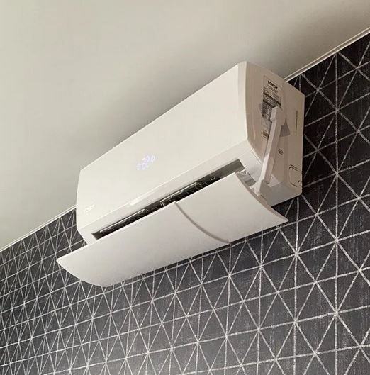 Защитный экран (дефлектор) для кондиционера