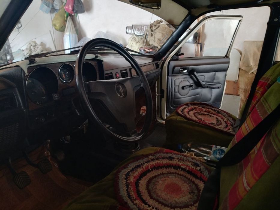 Продается Волга 31029