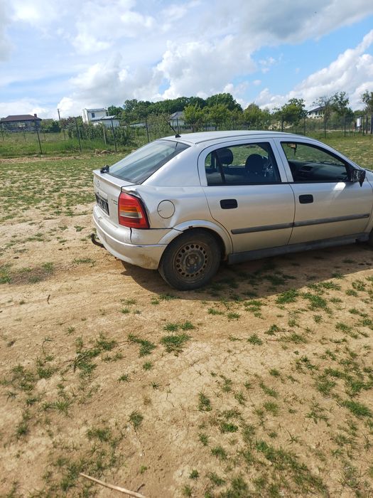 Vând Opel Astra G