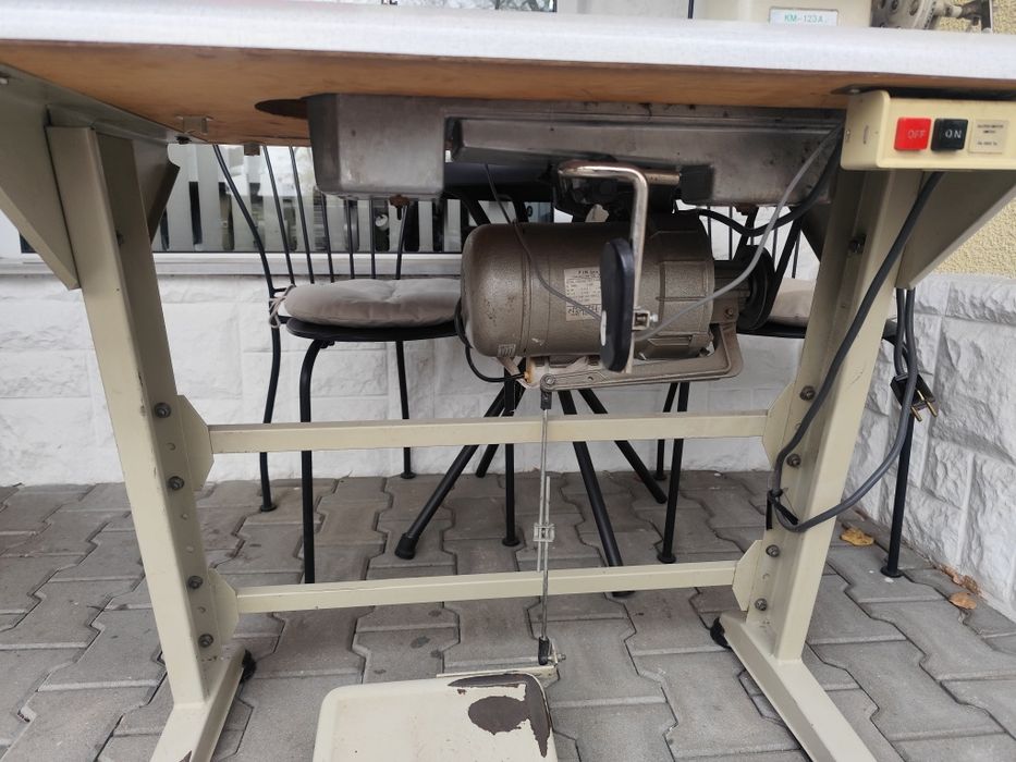 Професионална шевна машина Sun Star