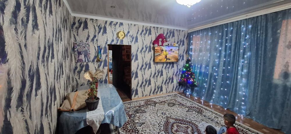 Продам дом, Үй сатамыз