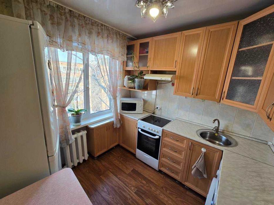 Продам 2-ух комнатную квартиру