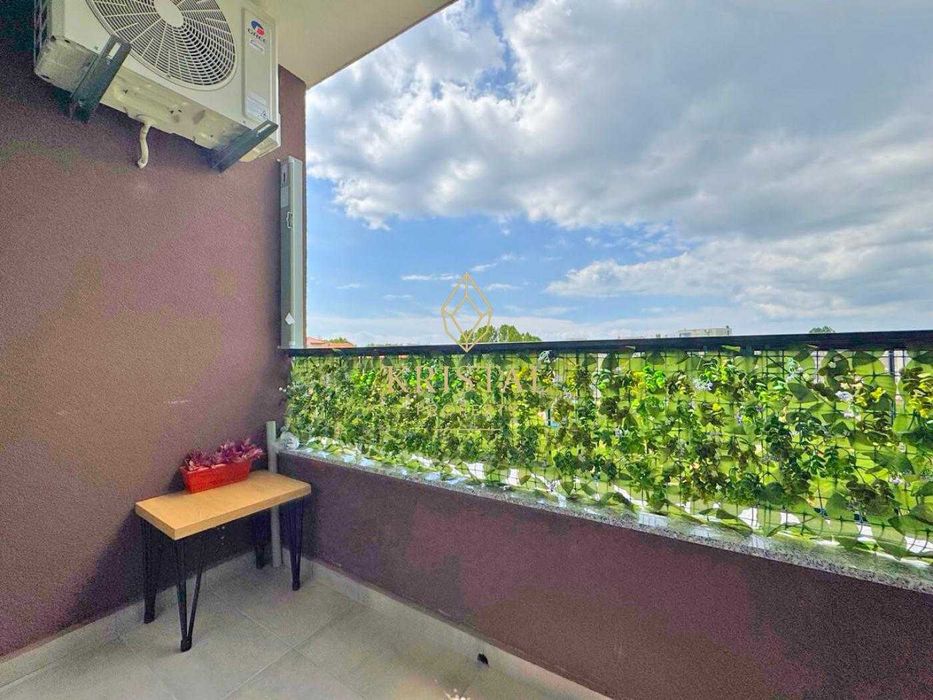 Продава се Двустаен апартамент в к.к. Слънчев бряг - 52 кв.м за 1924 €/кв.м - Снимка #13