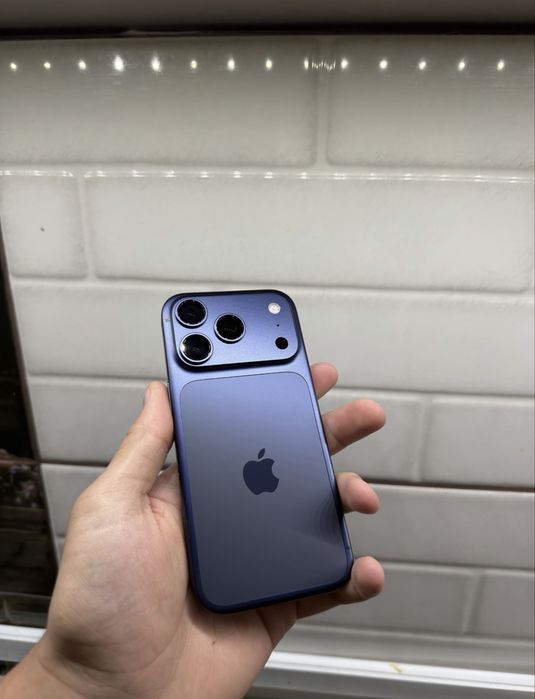 Iphone 17 pro на 256gb EAC  Айфон 17 про