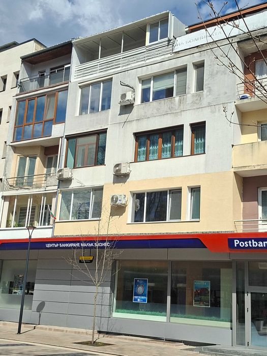 Дава се под наем Двустаен апартамент в Добрич, Център - 55 кв.м за 348.84 € - Снимка #9