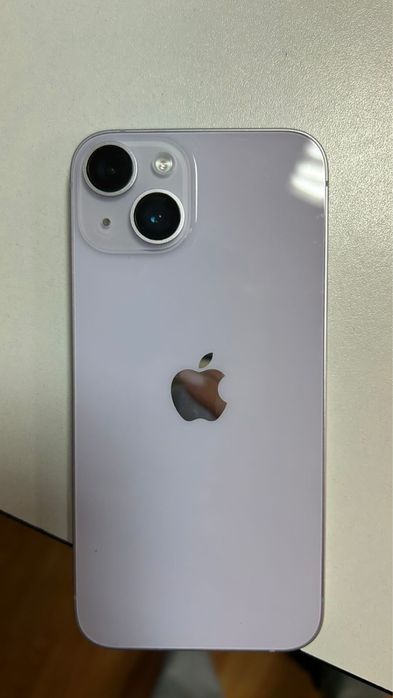 Продам Iphone 14