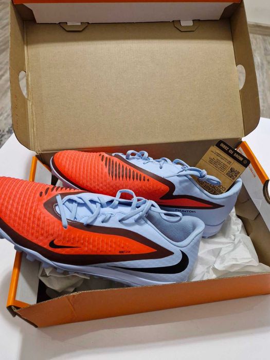 Чисто нови Футболни стоножки Nike