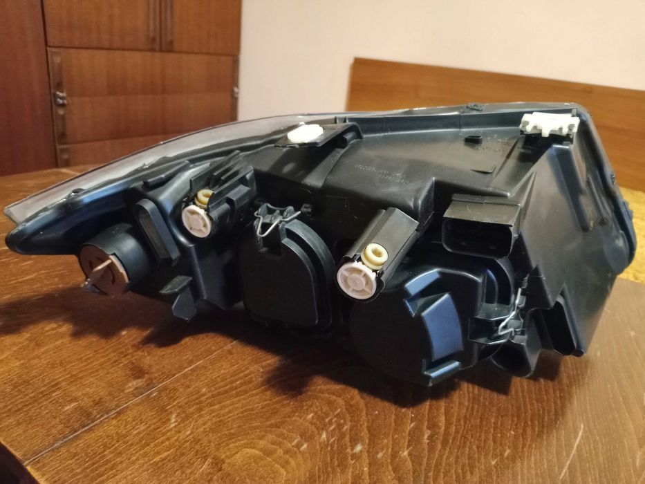 Комплект тунинг фарове за BMW E 90/91 (2005-2007)