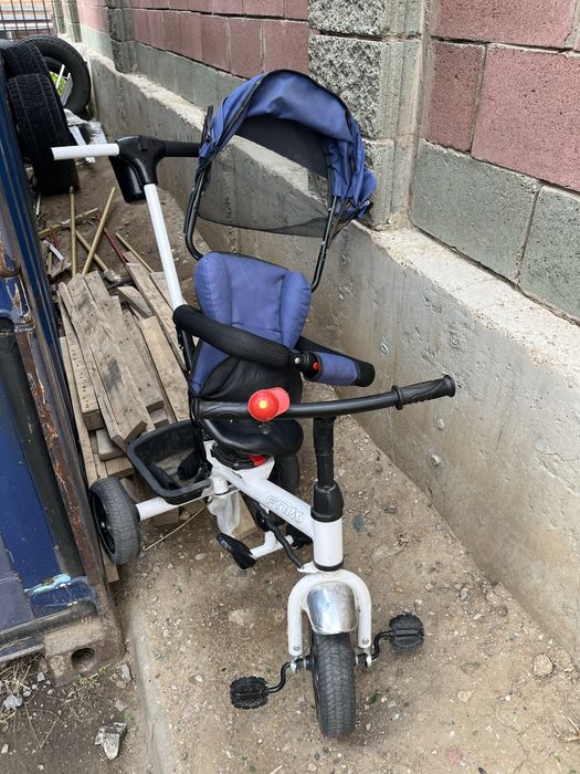 Продам детский трехколесный велосипед