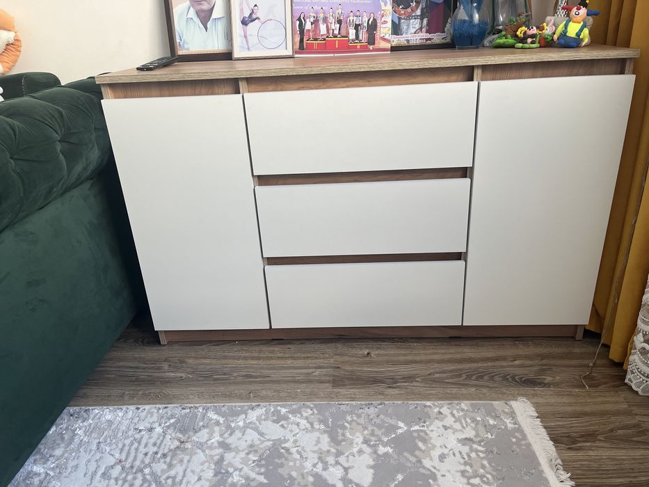 Кітап салатын шкаф б/у