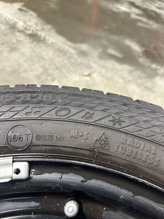 Roată rezervă 215/65 R16C Continental VanContact 4Season - Jantă 5 găuri