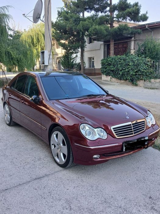Продаю Mercedes-Benz c240 w203